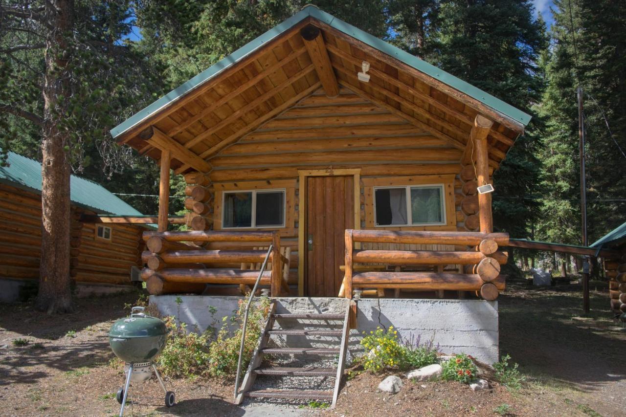 Silver Gate Lodging Cooke City Exteriör bild