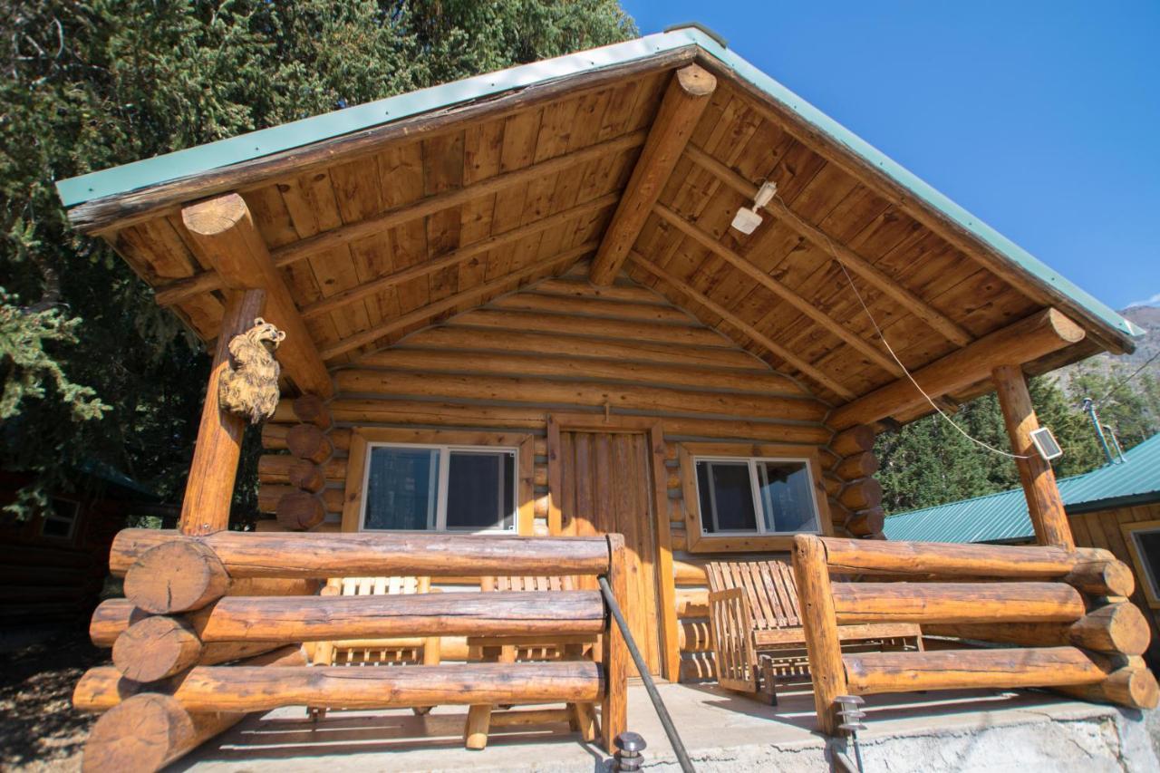 Silver Gate Lodging Cooke City Exteriör bild