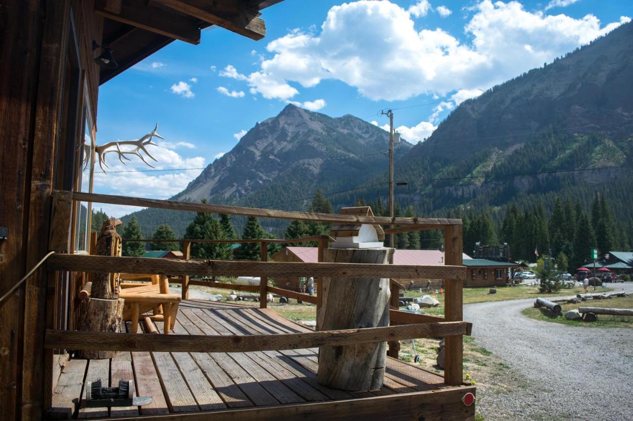 Silver Gate Lodging Cooke City Exteriör bild