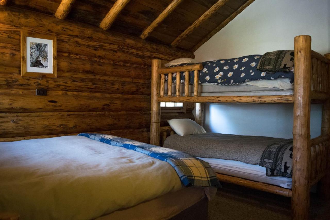 Silver Gate Lodging Cooke City Exteriör bild