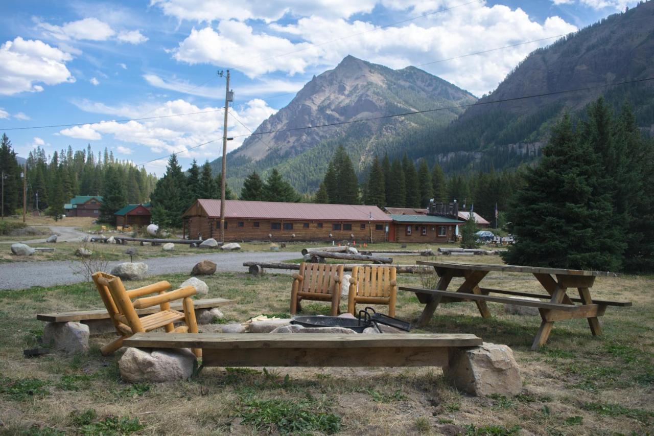 Silver Gate Lodging Cooke City Exteriör bild
