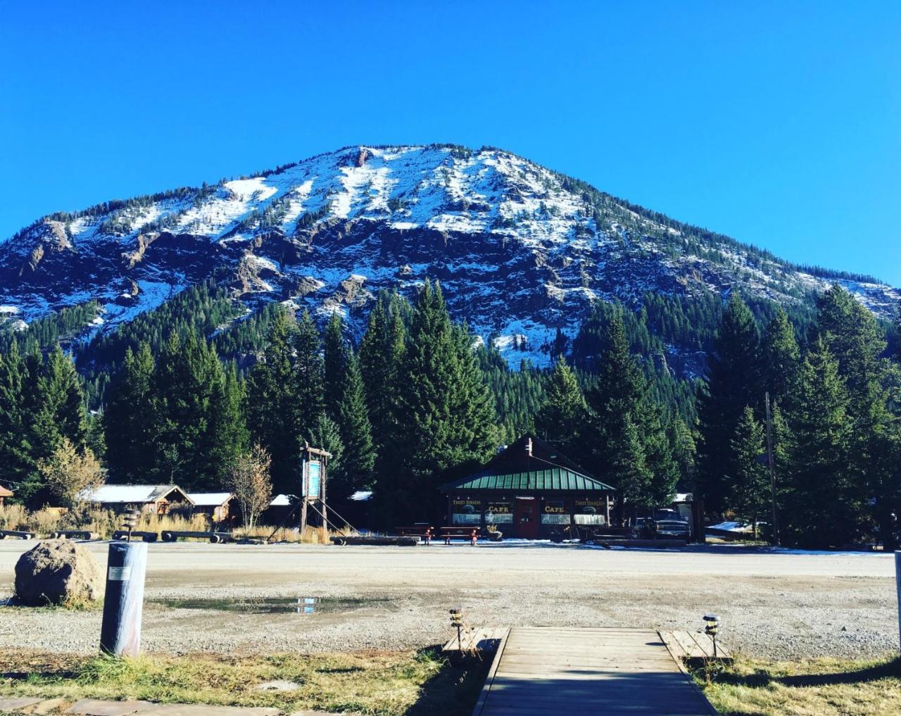 Silver Gate Lodging Cooke City Exteriör bild